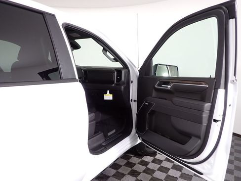 New 2026 Chevrolet Silverado 1500 RST w/ Dark Appearance Package AWD/4WD image 38