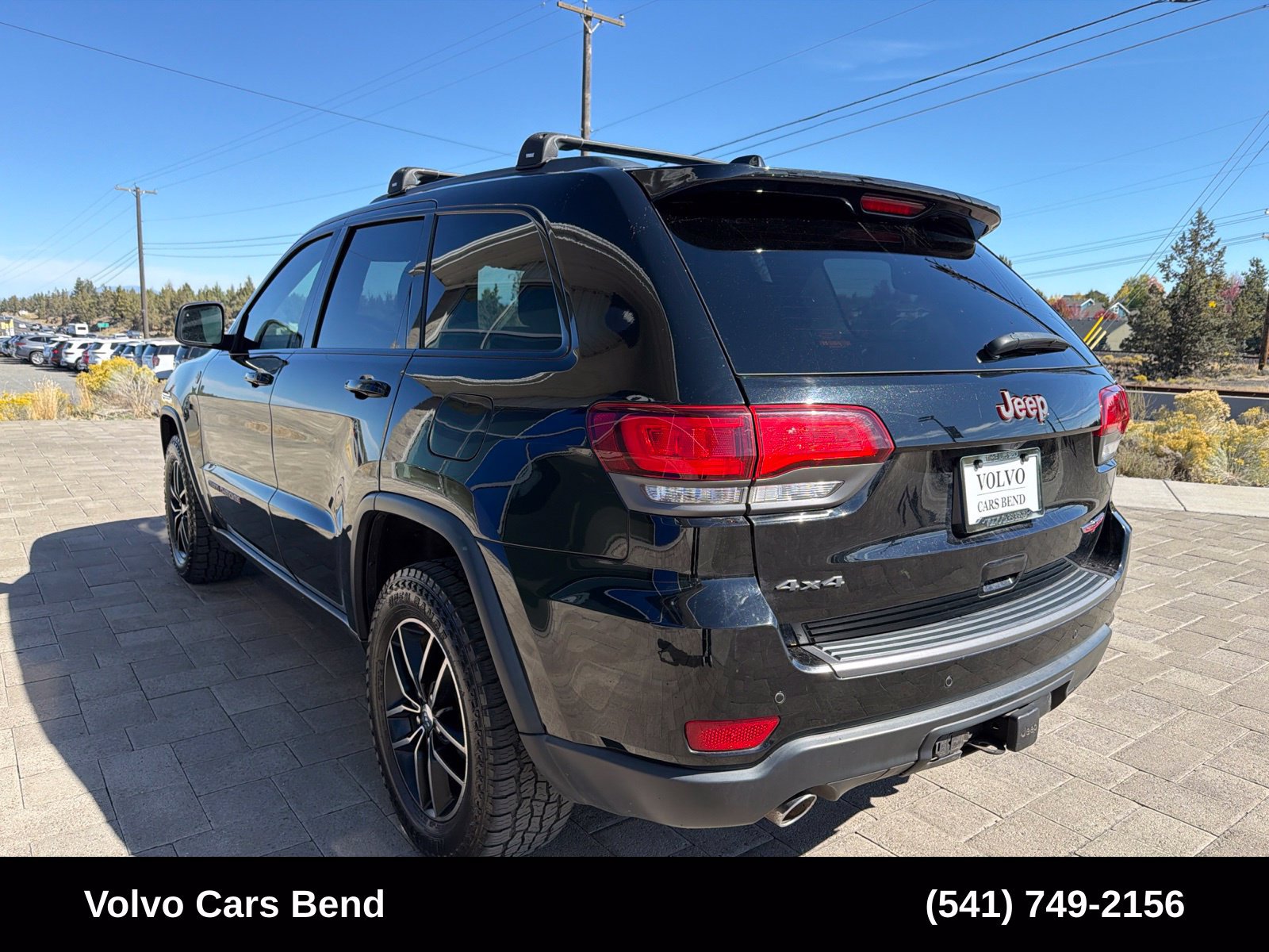 Used 2018 Jeep Grand Cherokee Trailhawk w/ Trailhawk Luxury Group AWD/4WD image 5