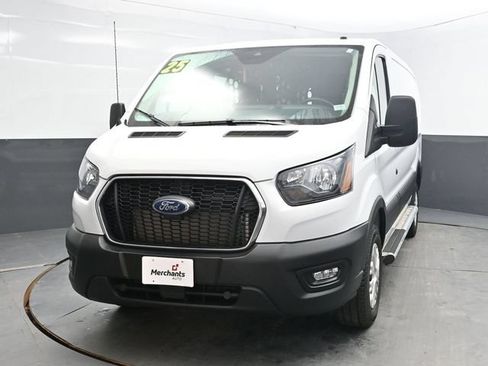 Used 2025 Ford Transit 250 Low Roof w/ Exterior Upgrade Package RWD image 2