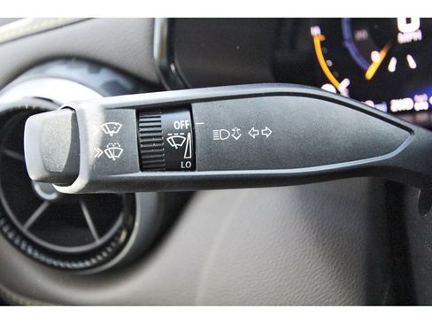 Used 2025 Chevrolet Colorado ZR2 w/ Technology Package image 16