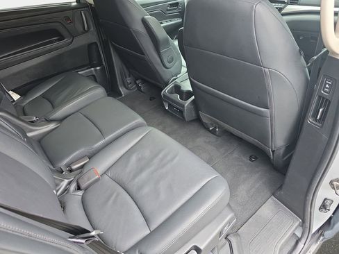 Used 2025 Honda Odyssey EX-L image 13