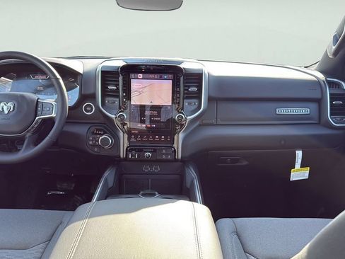 New 2026 RAM 1500 Big Horn AWD/4WD image 29