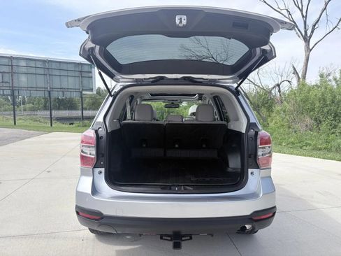 Used 2016 Subaru Forester 2.5i Premium w/ Popular Package #2 AWD/4WD image 8