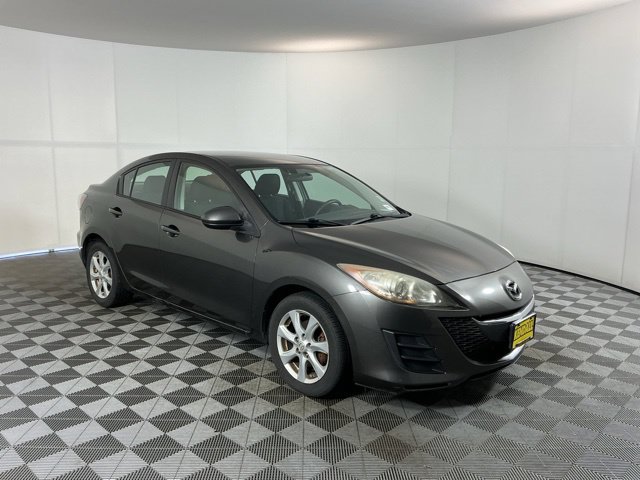 Used 2010 MAZDA MAZDA3 i Touring FWD image 3
