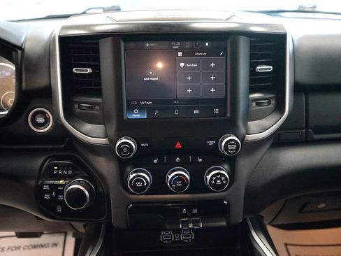 Used 2023 RAM 1500 Big Horn AWD/4WD image 7