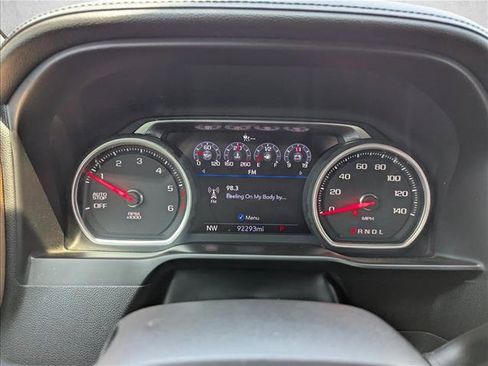 Used 2020 Chevrolet Silverado 1500 High Country RWD image 16