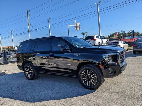 Used 2024 GMC Yukon AT4 w/ AT4 Premium Package image 7