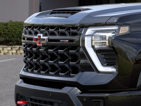 New 2026 Chevrolet Silverado 2500 ZR2 AWD/4WD image 14