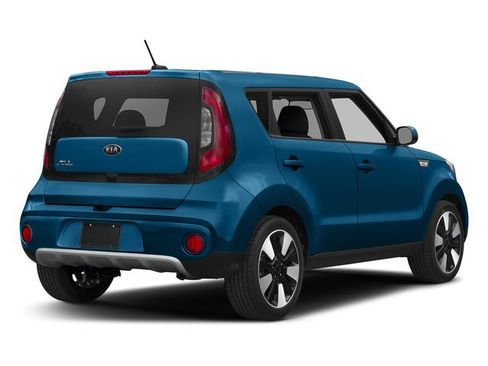 Used 2017 Kia Soul + w/ Designer's Package FWD image 2