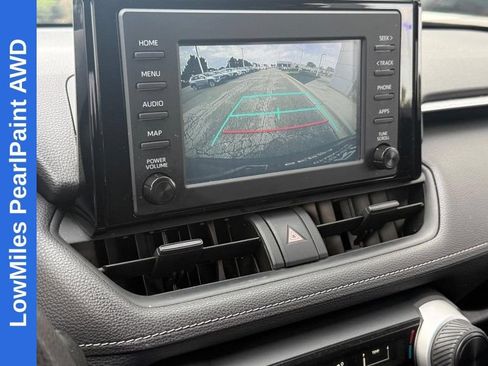 Used 2019 Toyota RAV4 LE w/ All Weather Liner Package AWD/4WD image 17