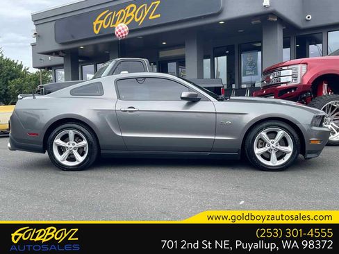 Used 2011 Ford Mustang GT Premium RWD image 3