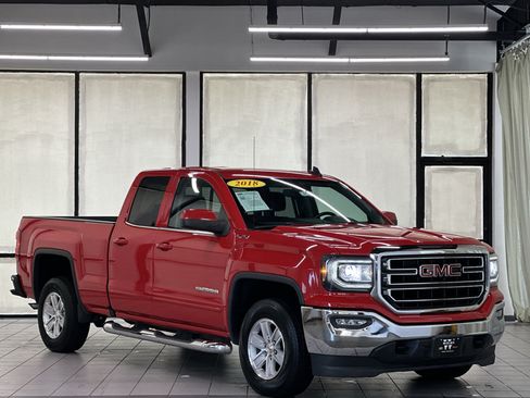 Used 2018 GMC Sierra 1500 SLE w/ SLE Value Package AWD/4WD image 1