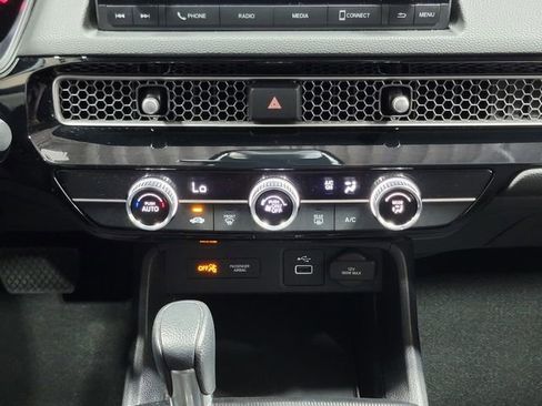 Certified 2023 Honda Civic LX image 20