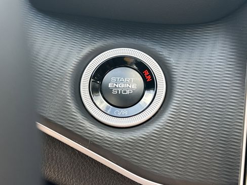 New 2026 Jeep Grand Cherokee L Laredo X image 23