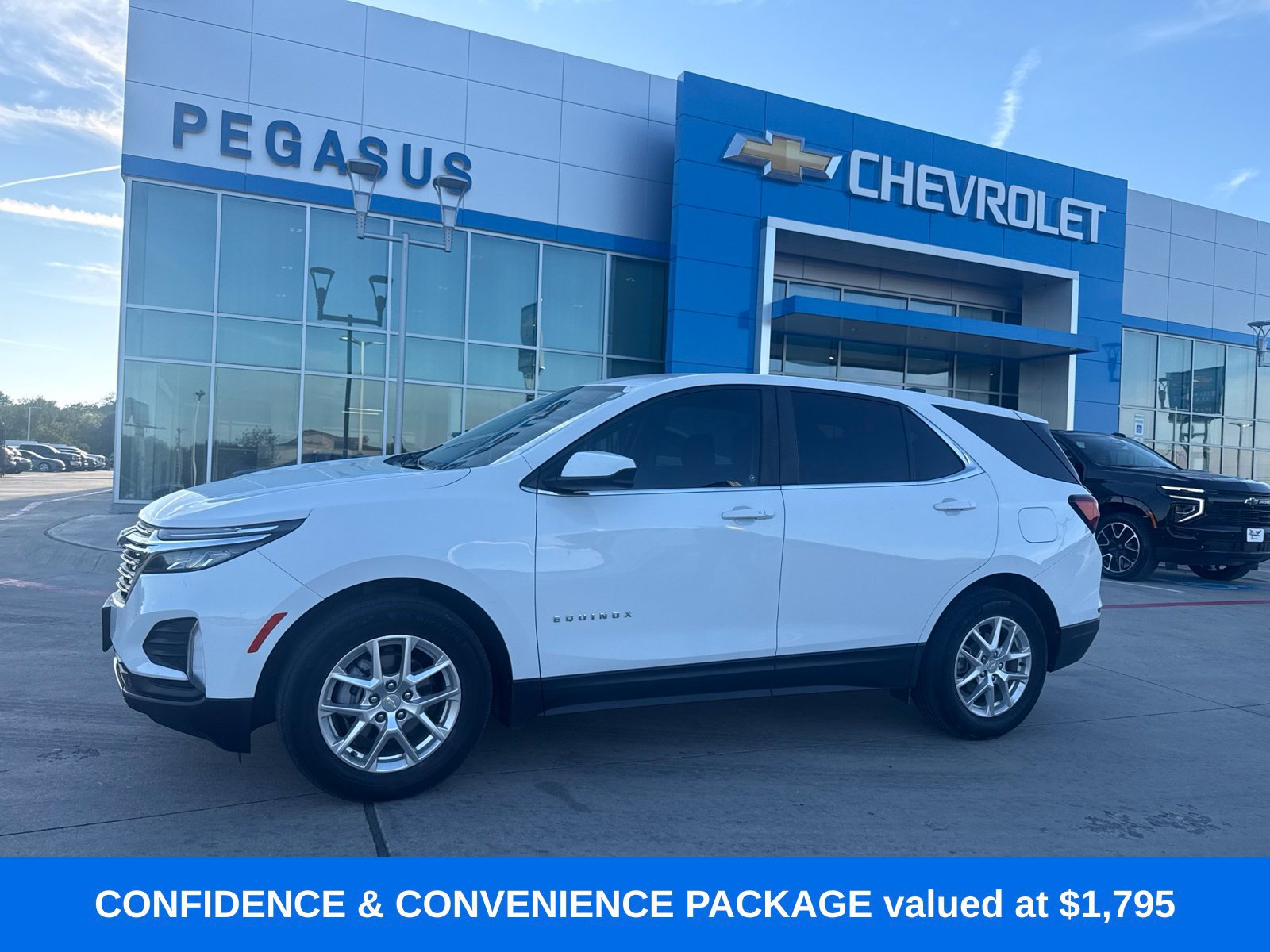 Used 2022 Chevrolet Equinox LT FWD 360° Tour