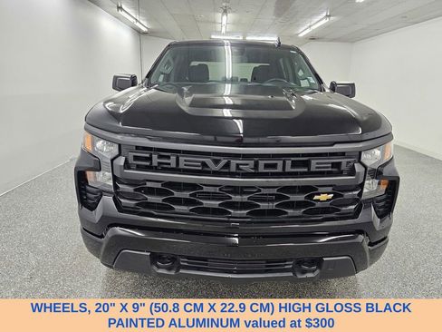 Used 2025 Chevrolet Silverado 1500 Custom AWD/4WD image 2