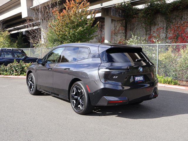 Certified 2024 BMW iX xDrive50 w/ Sport Package AWD/4WD image 10