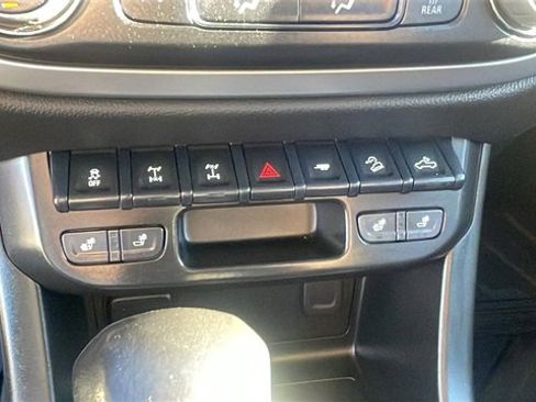 Used 2022 Chevrolet Colorado ZR2 image 20