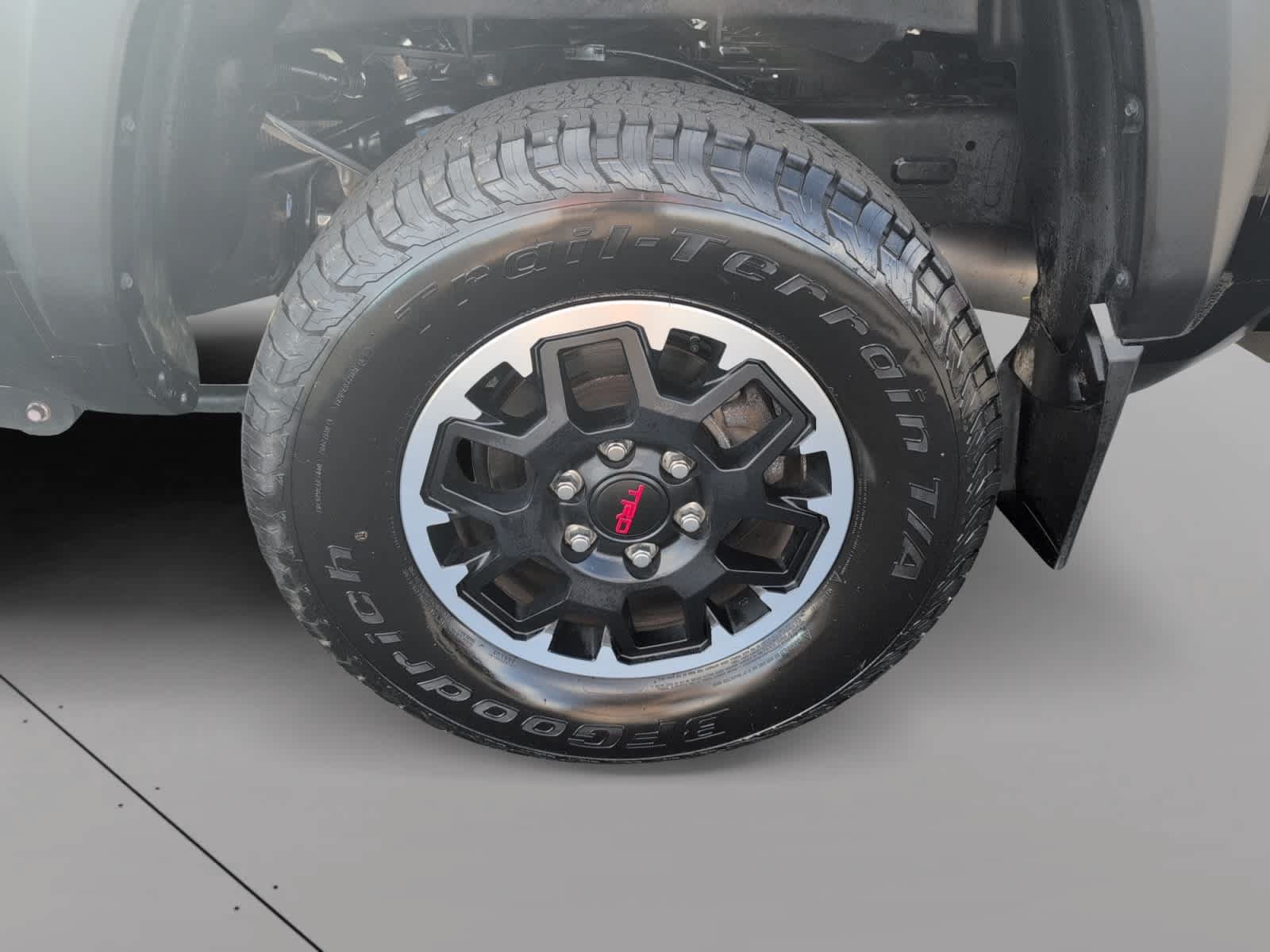 Used 2024 Toyota Tacoma TRD Off-Road AWD/4WD image 10