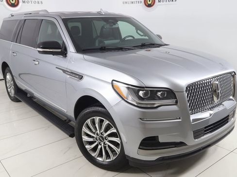 Used 2024 Lincoln Navigator L 4WD image 19