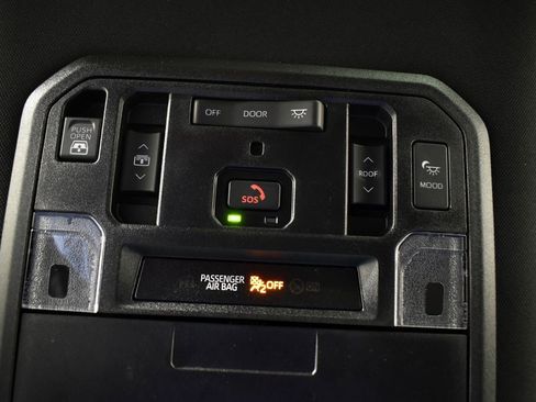 Certified 2025 Toyota Tundra Platinum image 29