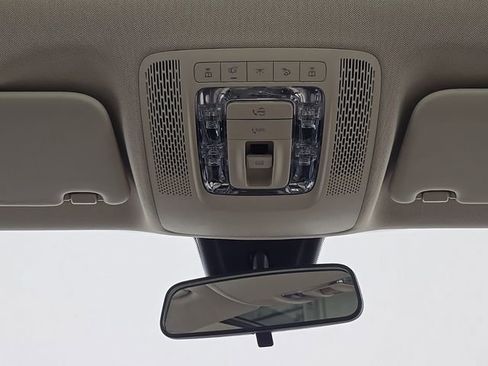 Used 2021 Mercedes-Benz GLA 250 4MATIC image 24