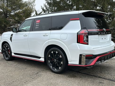 New 2026 Nissan Armada NISMO image 8