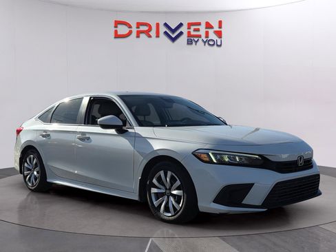 Used 2022 Honda Civic LX image 7