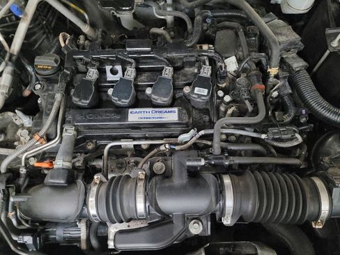 Used 2018 Honda Accord Sport image 30