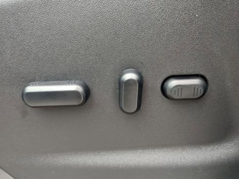 Used 2024 Ford Transit 350 XLT image 27