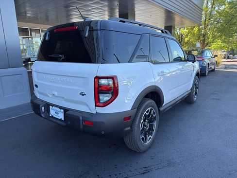 Used 2025 Ford Bronco Sport Outer Banks w/ Outer Banks Tech Package+ image 5