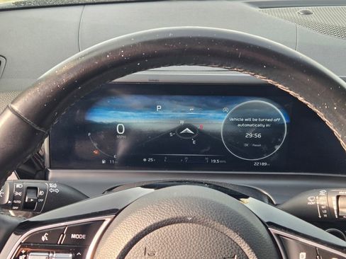 Used 2024 Kia Seltos S image 38