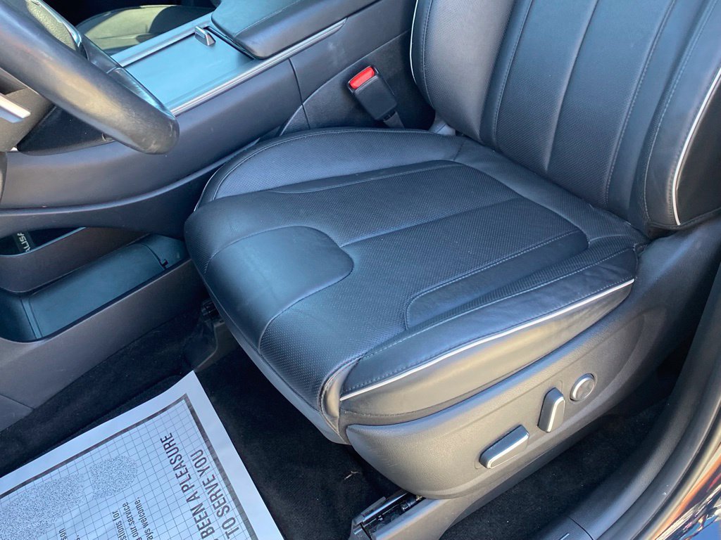 Used 2025 Hyundai Palisade SEL FWD image 23