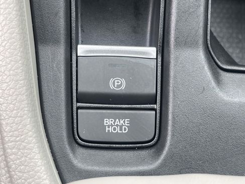 Used 2025 Honda Accord SE image 28