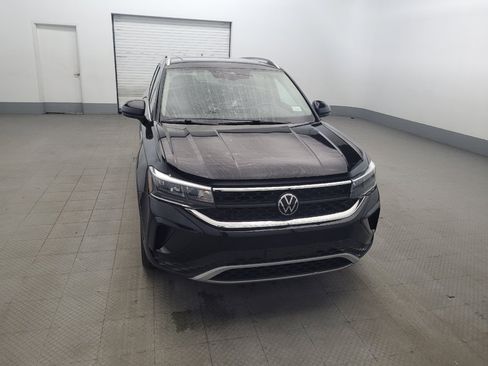 Used 2022 Volkswagen Taos SE AWD/4WD image 14