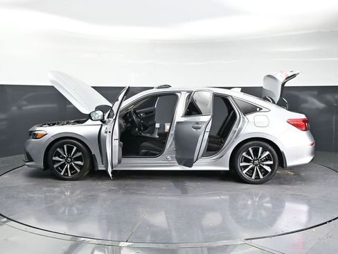 Used 2023 Honda Civic EX image 42