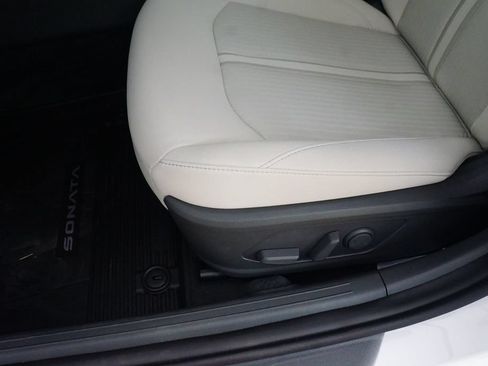 New 2026 Hyundai Sonata SEL FWD image 17