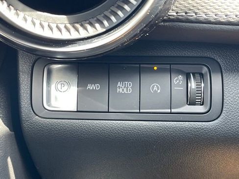 New 2026 Chevrolet Equinox LT w/ Convenience Package II image 16