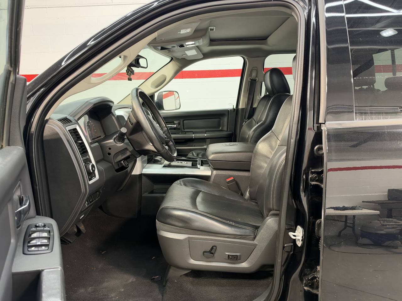 Used 2012 RAM 1500 Sport w/ Sport Premium Group AWD/4WD image 15