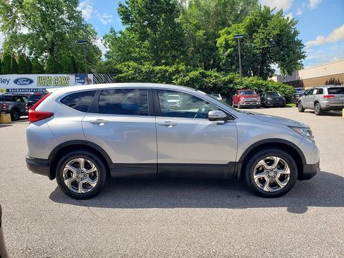 Used 2019 Honda CR-V EX image 4