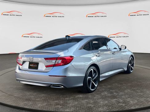 Used 2021 Honda Accord Sport image 10