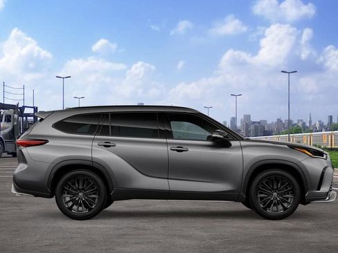 New 2026 Toyota Highlander XSE image 12