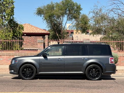 Used 2019 Ford Flex SEL w/ Equipment Group 202A FWD image 3