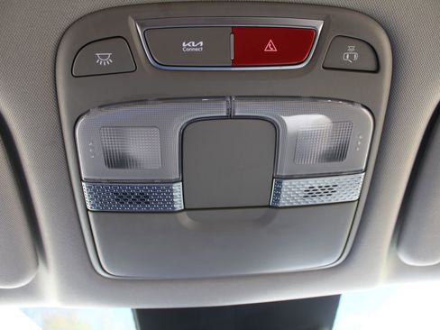 Certified 2024 Kia Telluride S image 53