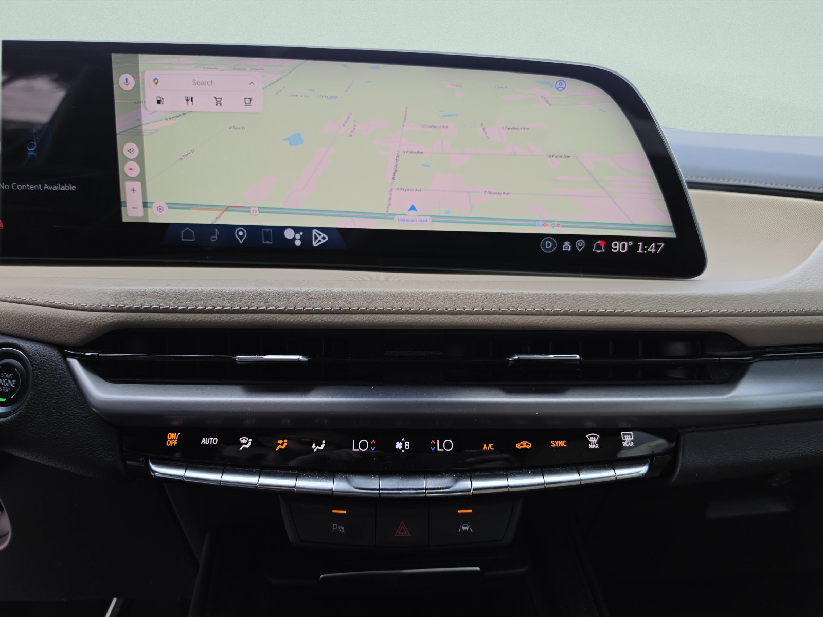 Used 2024 Cadillac XT4 Luxury FWD image 25