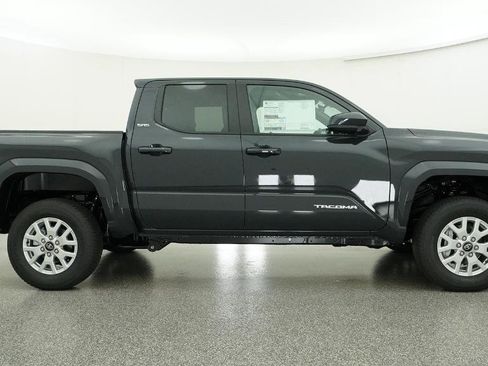 New 2026 Toyota Tacoma SR5 RWD image 30