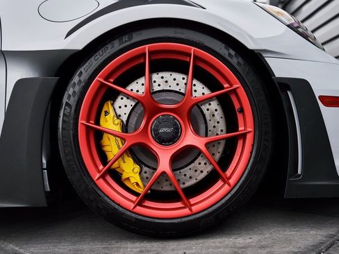 Used 2025 Porsche 911 GT3 RS w/ Weissach Package image 29