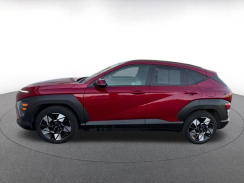 Used 2025 Hyundai Kona SEL image 8