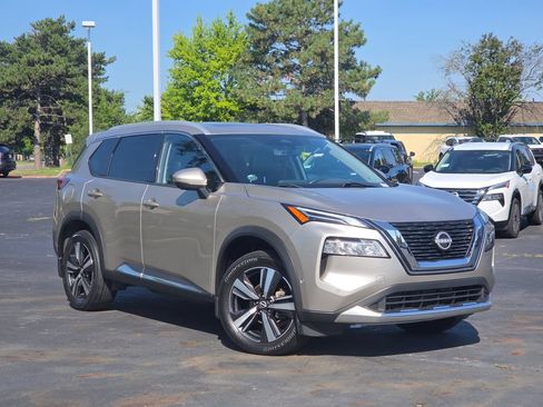 Certified 2023 Nissan Rogue Platinum w/ Platinum Premium Package AWD/4WD image 1