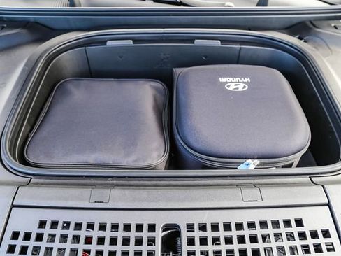 New 2026 Hyundai Ioniq 9 SEL image 13